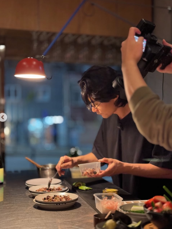 🍽️ 박민혁 공격수 셰프 프로필[+와인바 킥 위치&amp;#44; 나혼산에 나온 그곳]