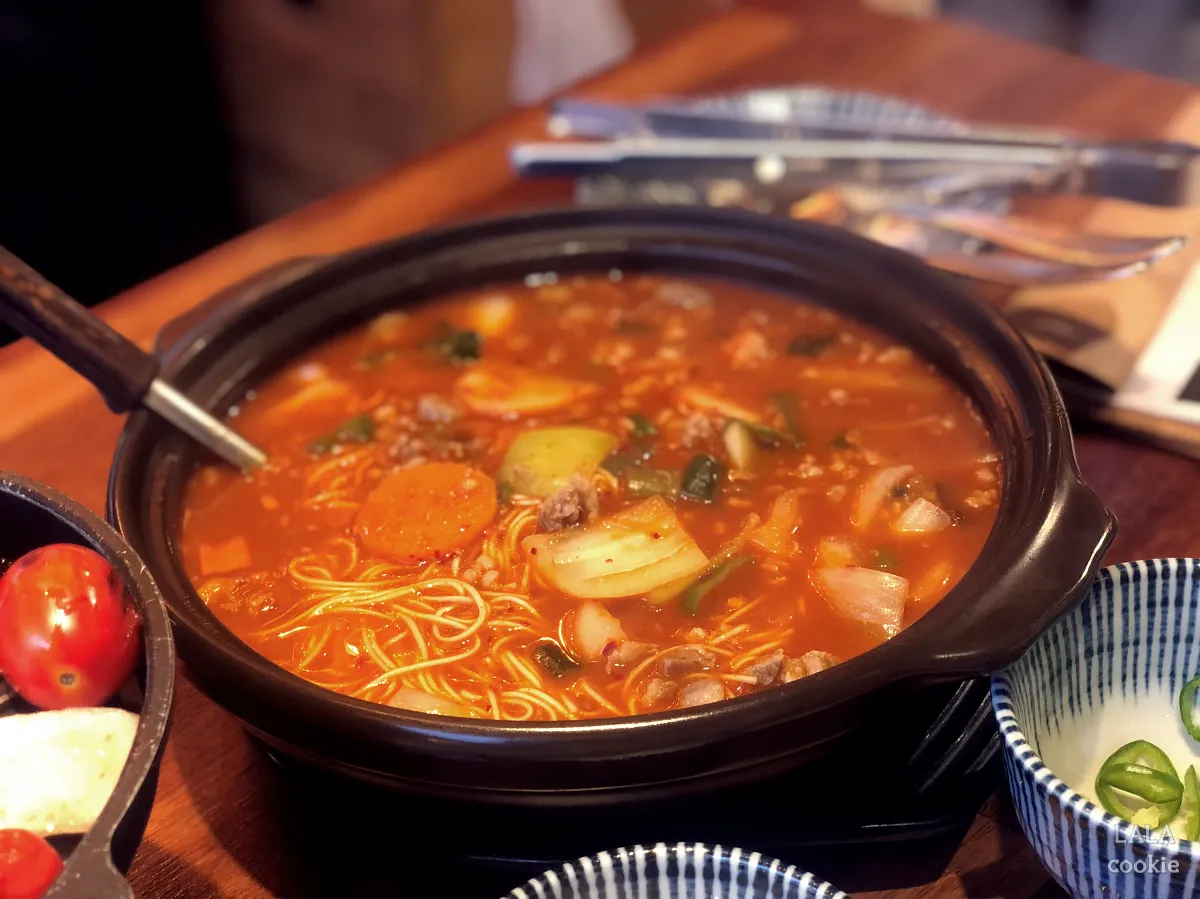 제주도-양고기-맛집-램앤블랙-메뉴-얼큰탕