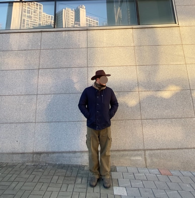 데일리룩('26.1.11.)유니버셜 케미스트리 페도라 카우보이 웨스턴모자, 밴웍스 폴라티, 프리즘웍스 덱자켓 EDGAR N-1, 프리즘웍스 카고팬츠, 블런드스톤 585 러스틱브라운