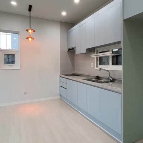 부엌이 아담 해서 요리 해 먹기가 좋다