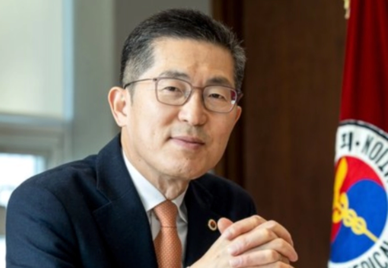 이필수 대한의사협회장 프로필 나이 고향 학력 경력