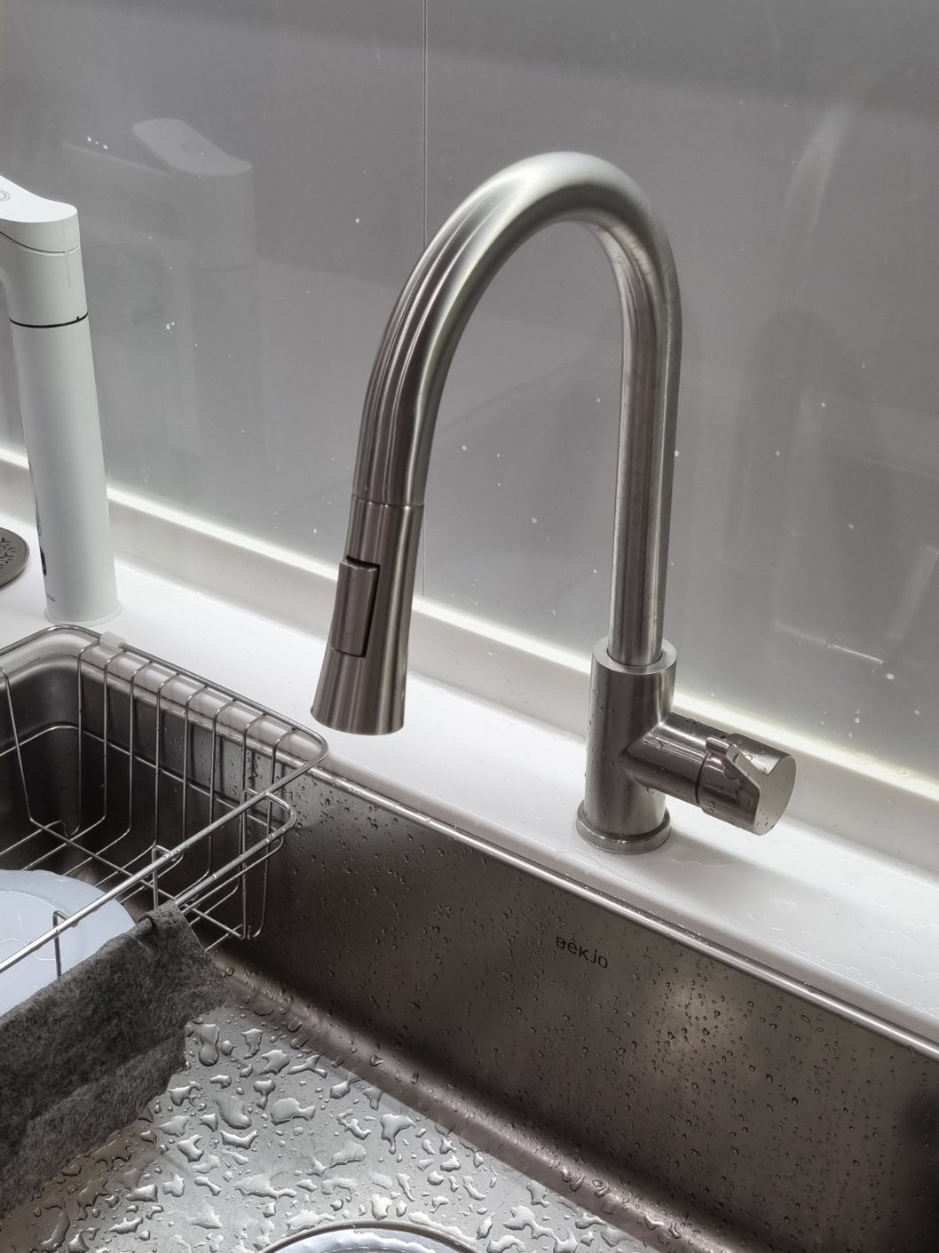 수성바스의-거위목-수전