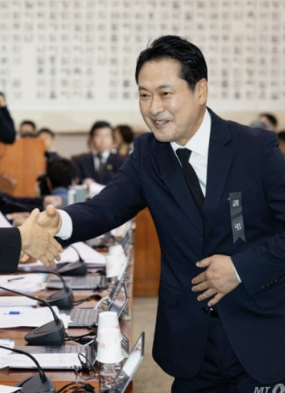 장동혁 국회의원 프로필 장동혁 아파트 4채 논란 지지율 부인 종교 한동훈 