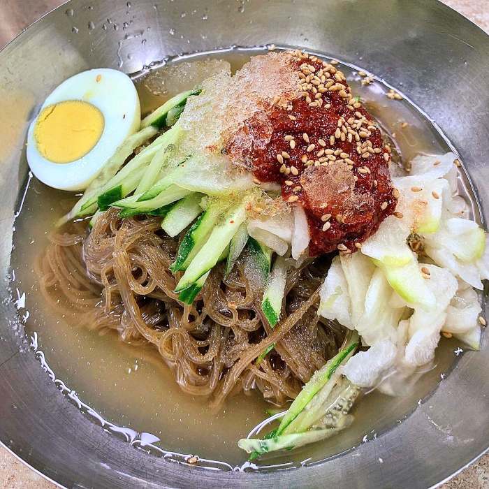 생방송투데이 경동시장 청량리 매운 냉면 맛집