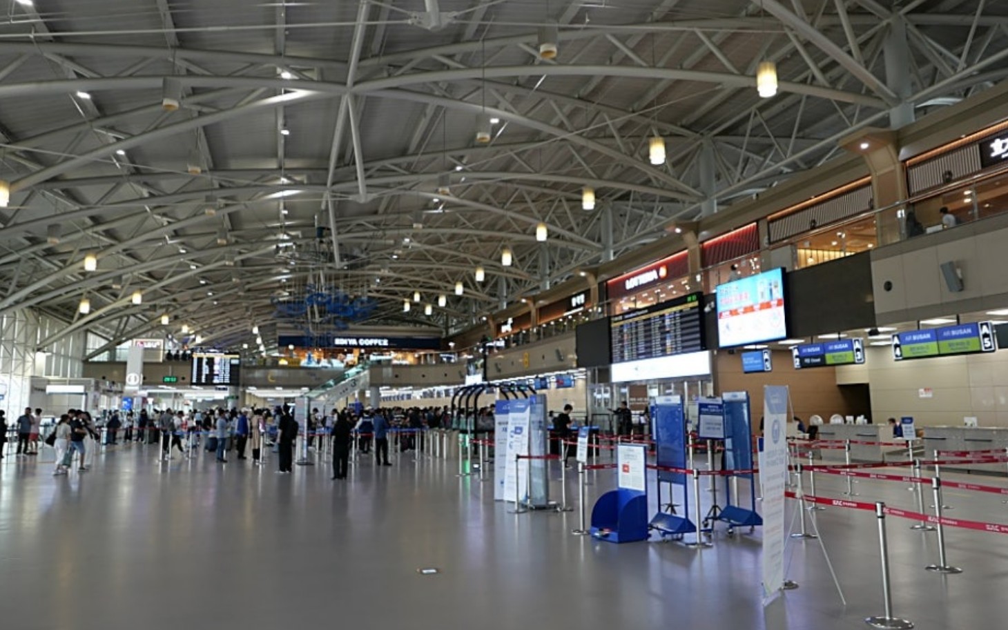 비행기 기내수화물 vs 위탁수화물 (액체 용량&amp;#44; 칼&amp;#44; 보조 밧데리)