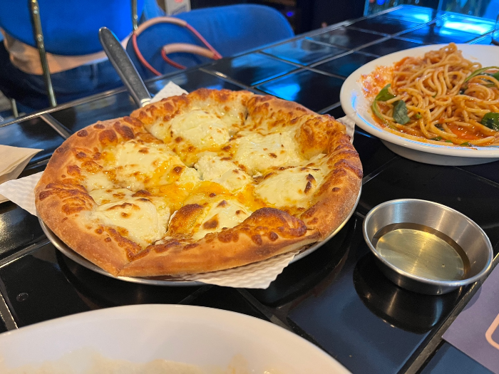 ㅠㅠㅠ꼬소하이 쳐지기는 매드 포 치즈