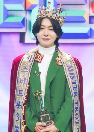트롯트가수 김용빈