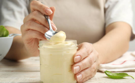 멸치볶음 맛있게 만드는 법 및 딱딱하지 않게 만들기 (+ 마요네즈 꿀)