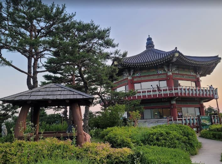 북악산 팔각정