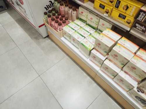 다이소 매장 큰곳 인천 송도트리플스트리트점