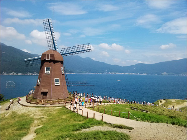 9월 거제 바람의 언덕 풍차와 바다
