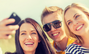 핸드폰 꿈 방전되는 꿈 깨지는 꿈 물에 빠지는 꿈