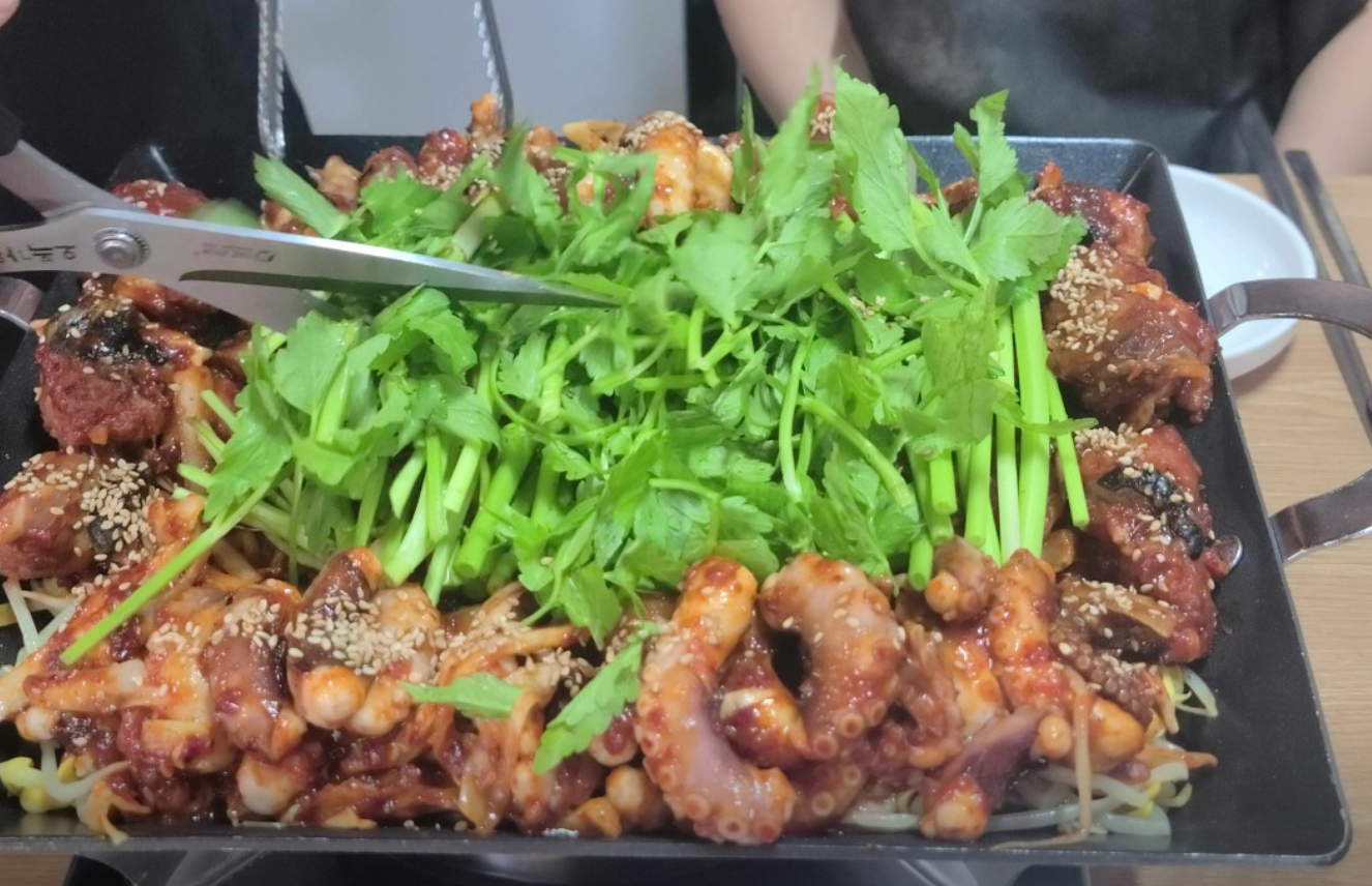 생생정보 3월 17일 안산 낙지 맛집 민낙지 안내 