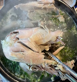 다슬기닭백숙