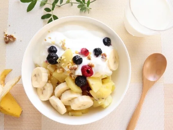 바나나와 그릭요거트