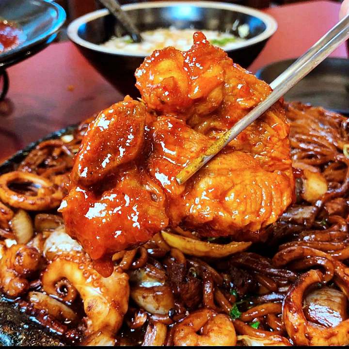 생방송오늘저녁 돌짜장 복권 로또 1등 당첨 황금손 주인장의 뜨거운 돌짬뽕 매운 갈비찜 부산 맛집 추천