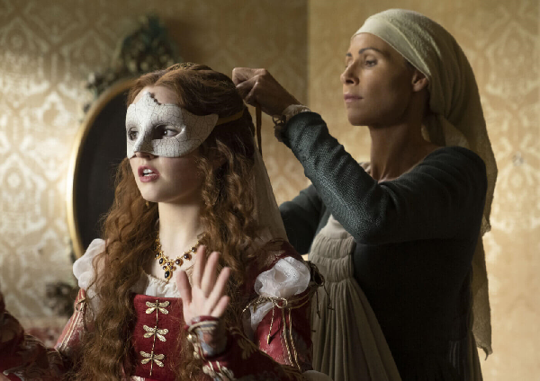 출처 : 디즈니 플러스 영화 '로잘린(2022)'