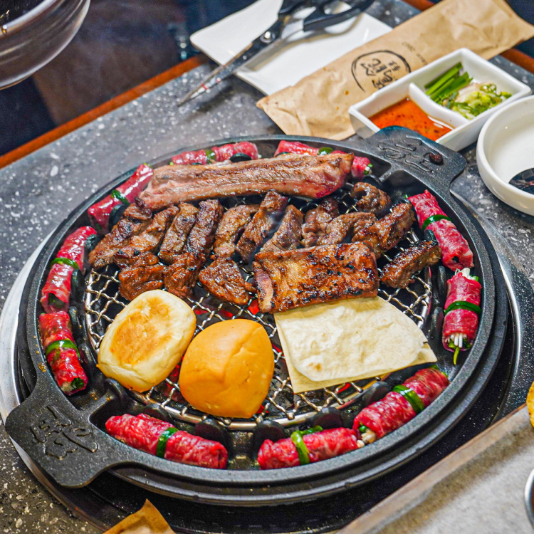 40년 경험과 노하우로 완성한 명품 한우 소갈비 한 상 생갈비 이동갈비 신도림 먹자골목 맛집 추천 생방송투데이 리얼맛집 오늘방송 맛의 승부사