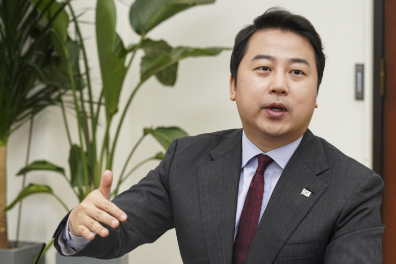 장예찬