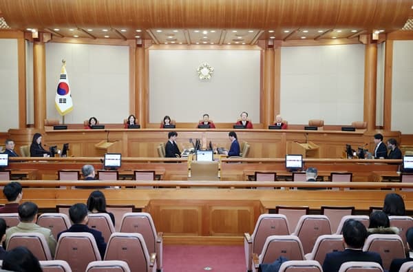 대통령 탄핵 후 상황과 절차: 헌법재판소 결정에 따른 시나리오 분석