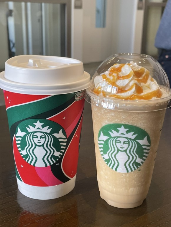 Mojiko Station starbucks
모지코역 스타벅스