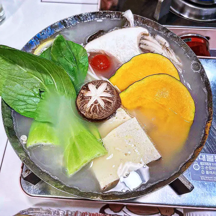 줄서는식당 46회 김정태 샤브샤브 곰돌이 시로 마라 하얀 빨간 육수 치킨 난반 동파육 관악구 봉천동 샤로수길 맛집
