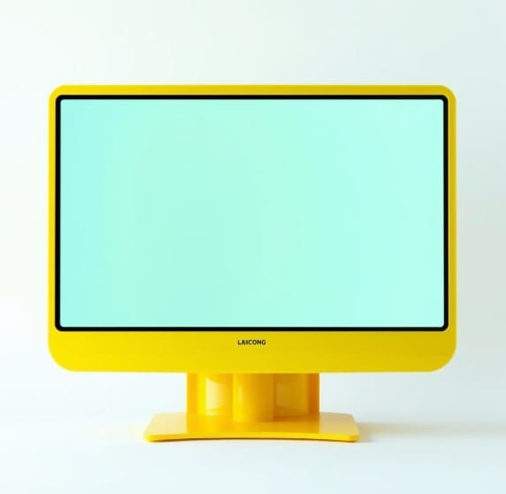 가전제품 무료수거 예정인 노란색 모니터