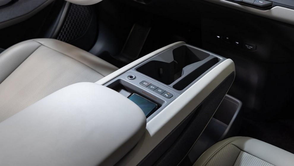 EV9 전기차 내부 디자인