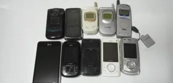 구형 휴대폰 모토로라 킥슬라이드폰 Z8M 완벽 복고 가이드_2