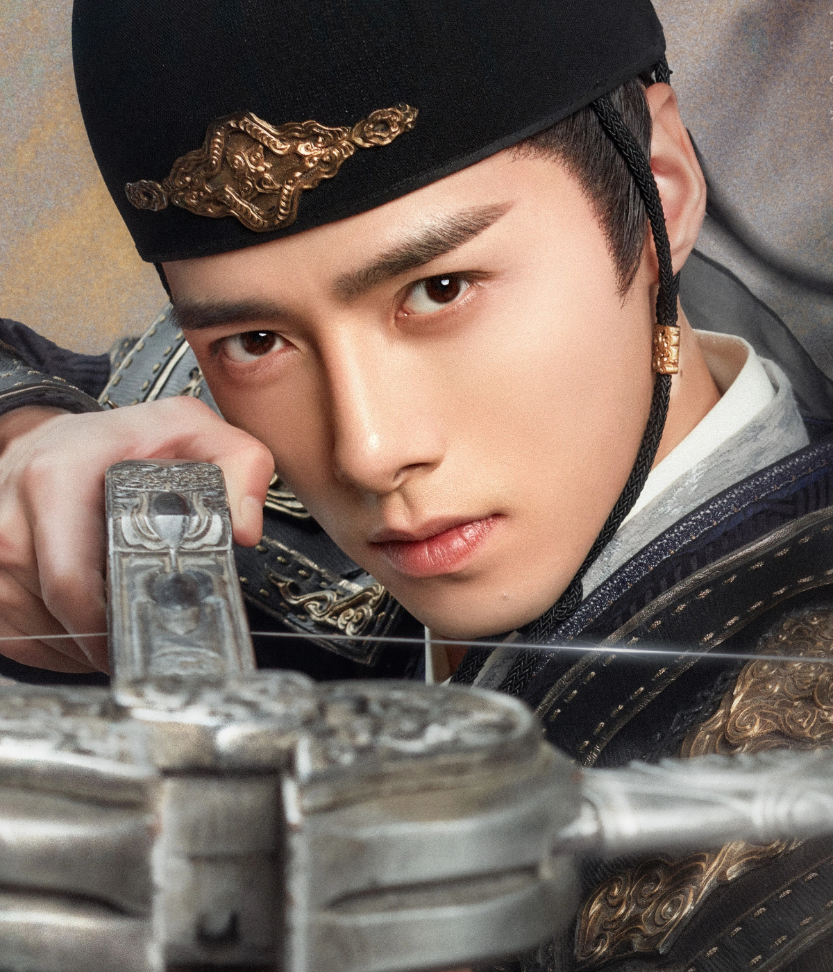 활을 들고 있는 방일륜