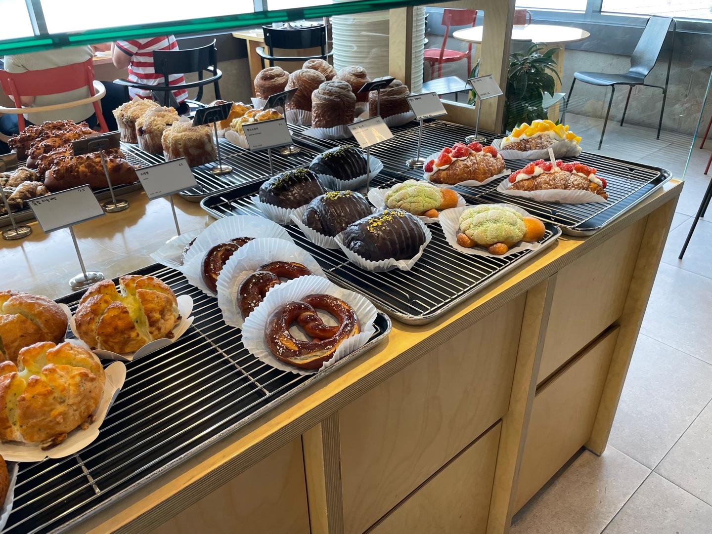 용인 기흥 호수앉기 대형 베이커리 카페