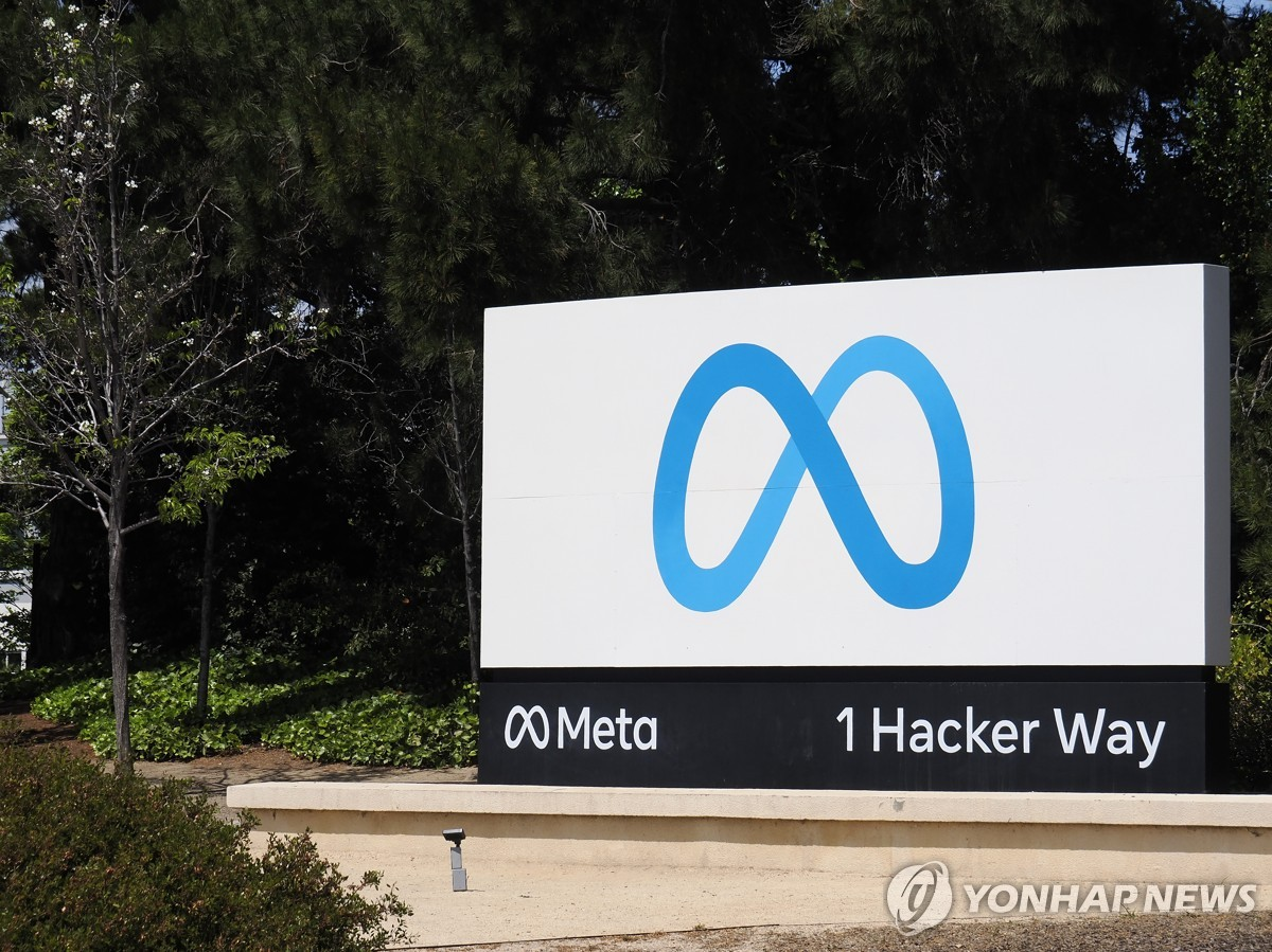 2025년 생성형 AI LLM 관련주 TOP 5 솔트룩스 한글과컴퓨터 코난테크놀로지 알체라 오픈엣지테크놀로지