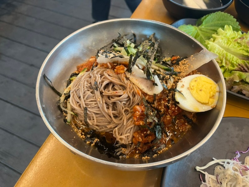 춘천 닭갈비집 '춘천통나무집 닭갈비'