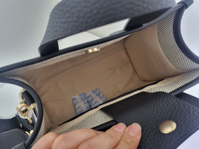 에스까다 자카드 토트백 블랙 후기