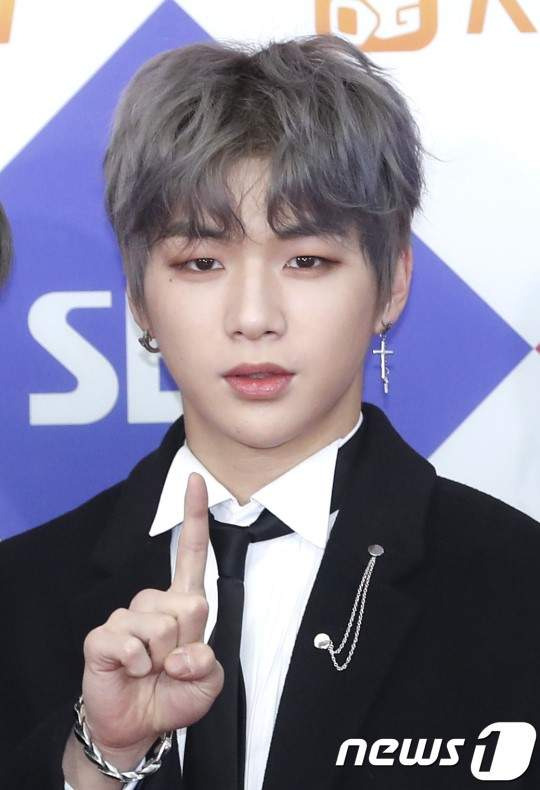 강다니엘 프로필