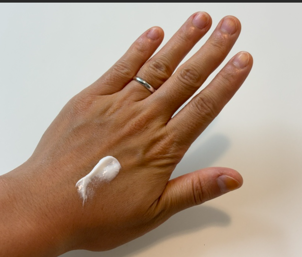 바디언스 퍼펙트 바디 미백 톤업크림 효과