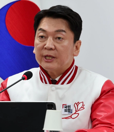 안철수 프로필 나이 고향 학력 재산 지역구 페이스북