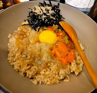 게알비빔밥