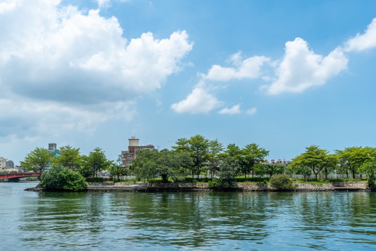 대만 자유여행 코스 추천 : 매력적인 타이난 해안 지역 자유여행