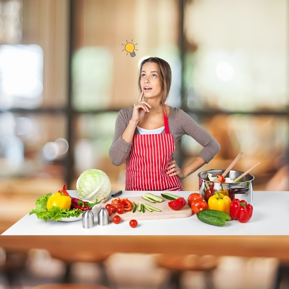 건강한 식사를 준비하는 주부의 모습