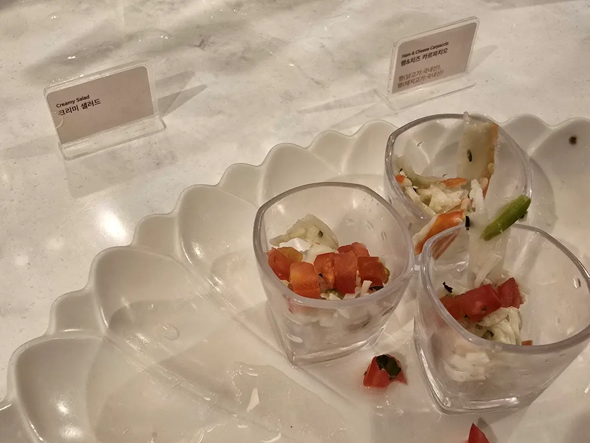 빕스 샐러드바 사진: 한컵 샐러드