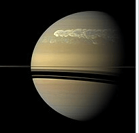 토성의 대백점이 발생한 모습이다