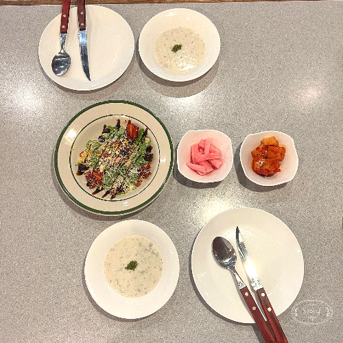 이색적인 양산 로얄경양식&amp;스테이크