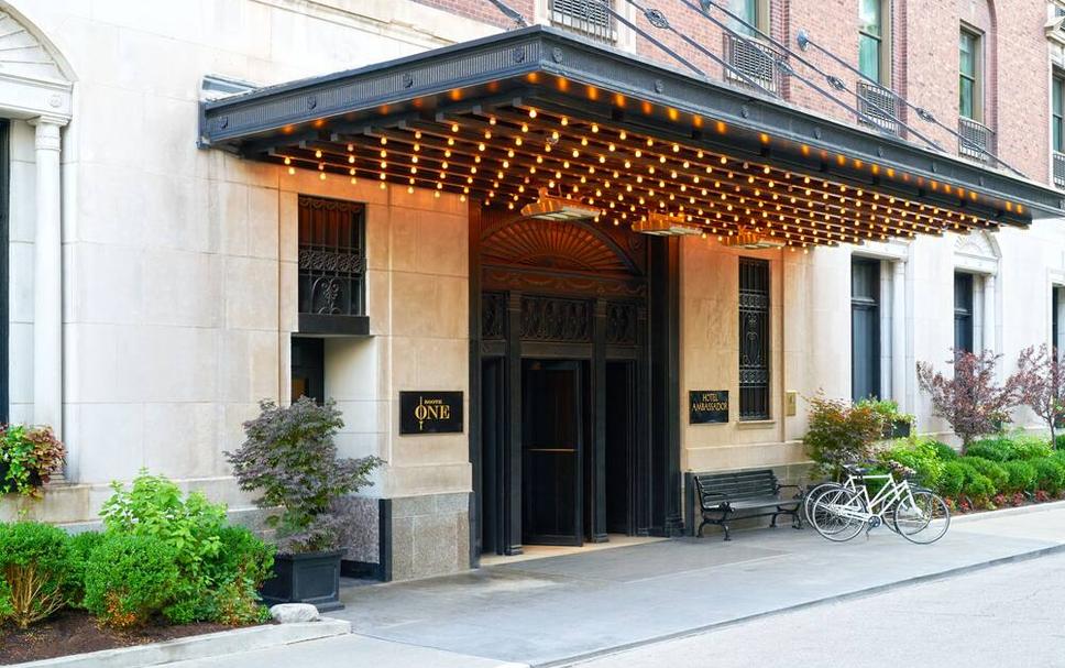 미국 시카고 일리노이 위치 좋은 숙소 추천 앰배서더 호텔