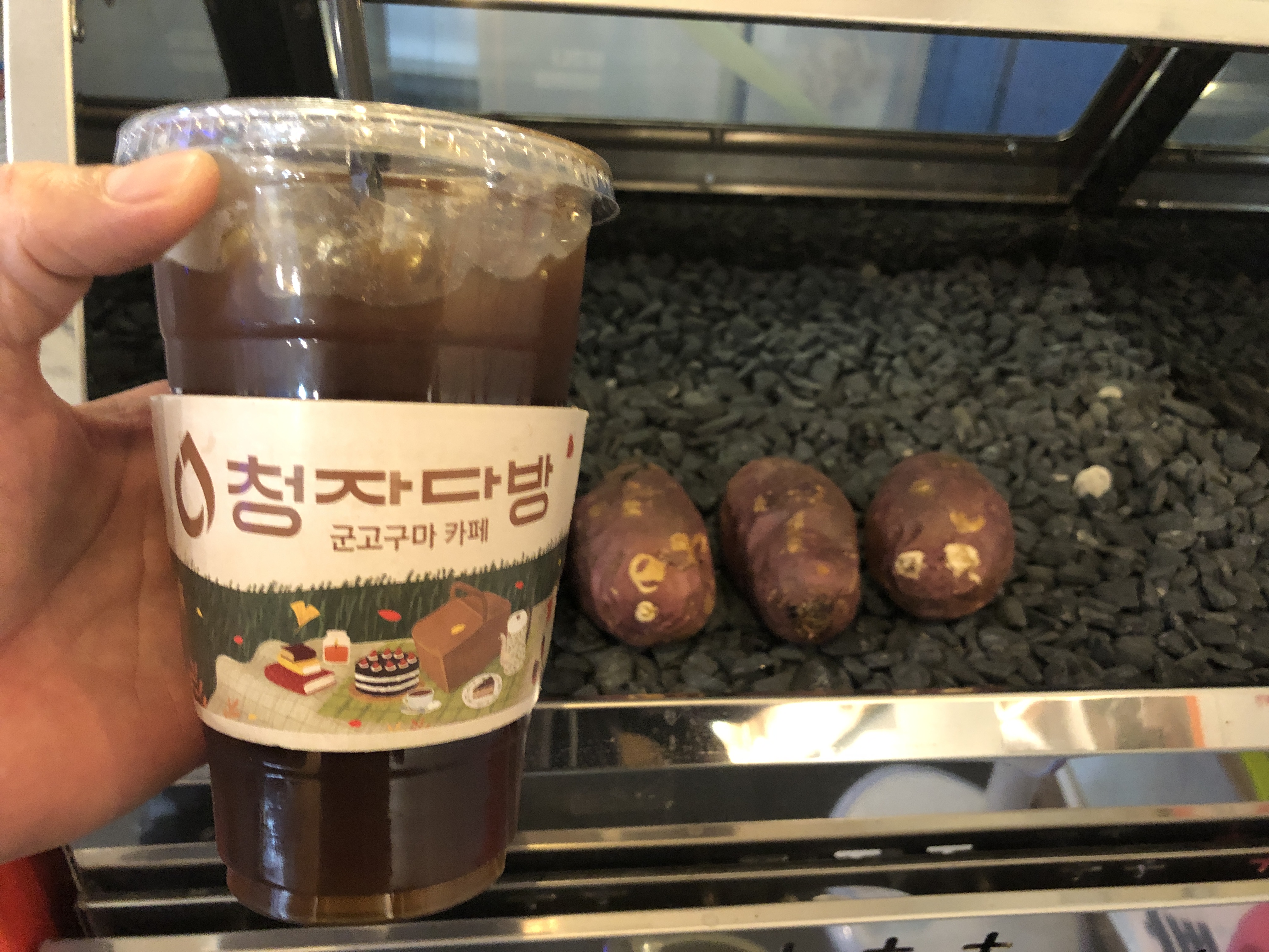 민수랜드-남원청자다방 아메리카노와 군고구마