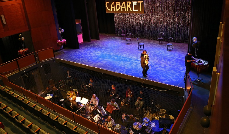 뮤지컬 영화와 일반 영화의 차이점