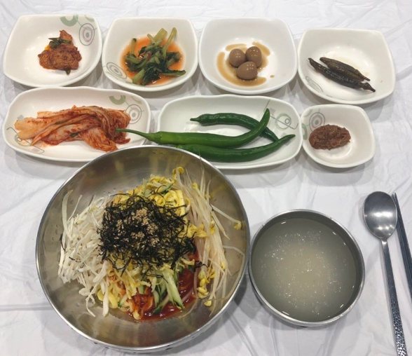 닭칼국수정식