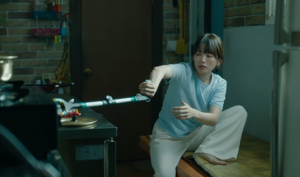 긴 집게 같은 걸로 가스불을 켜는 도다해