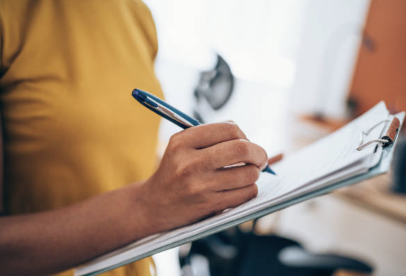 ChatGPT로 자기소개서와 이력서 작성하기 - AI를 활용한 취업 서류 작성법