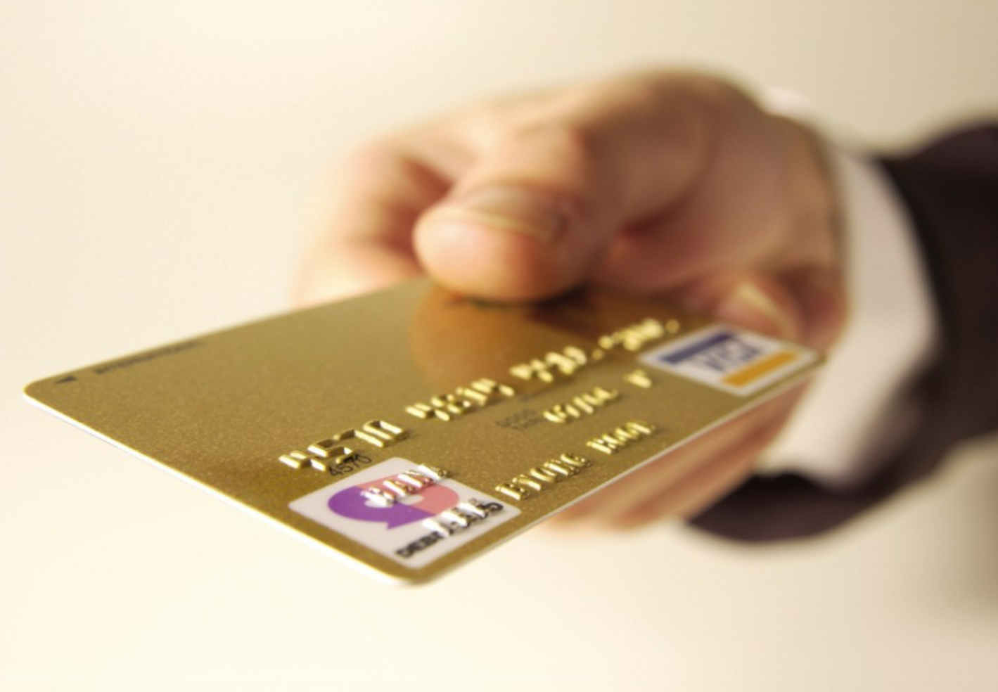 애플페이(Apple Pay) 결제 방식 (NFC 근거리통신방식과 MST 마그네틱 통신방식의 차이점)